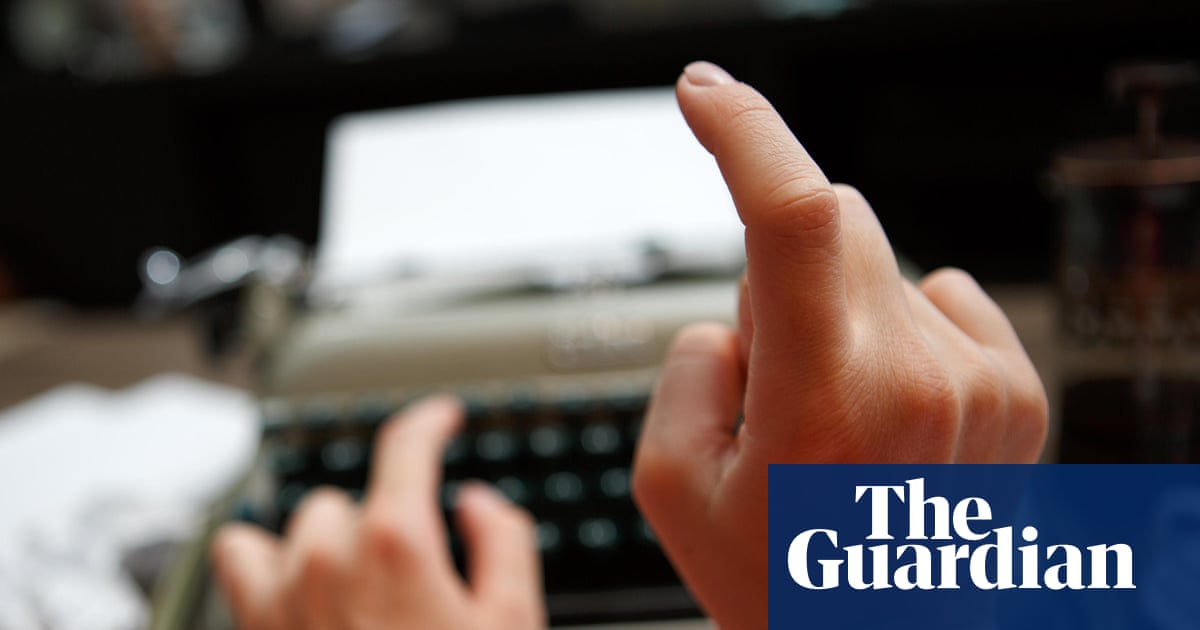 AI-generated stories rated better quality than human-written ones, study finds